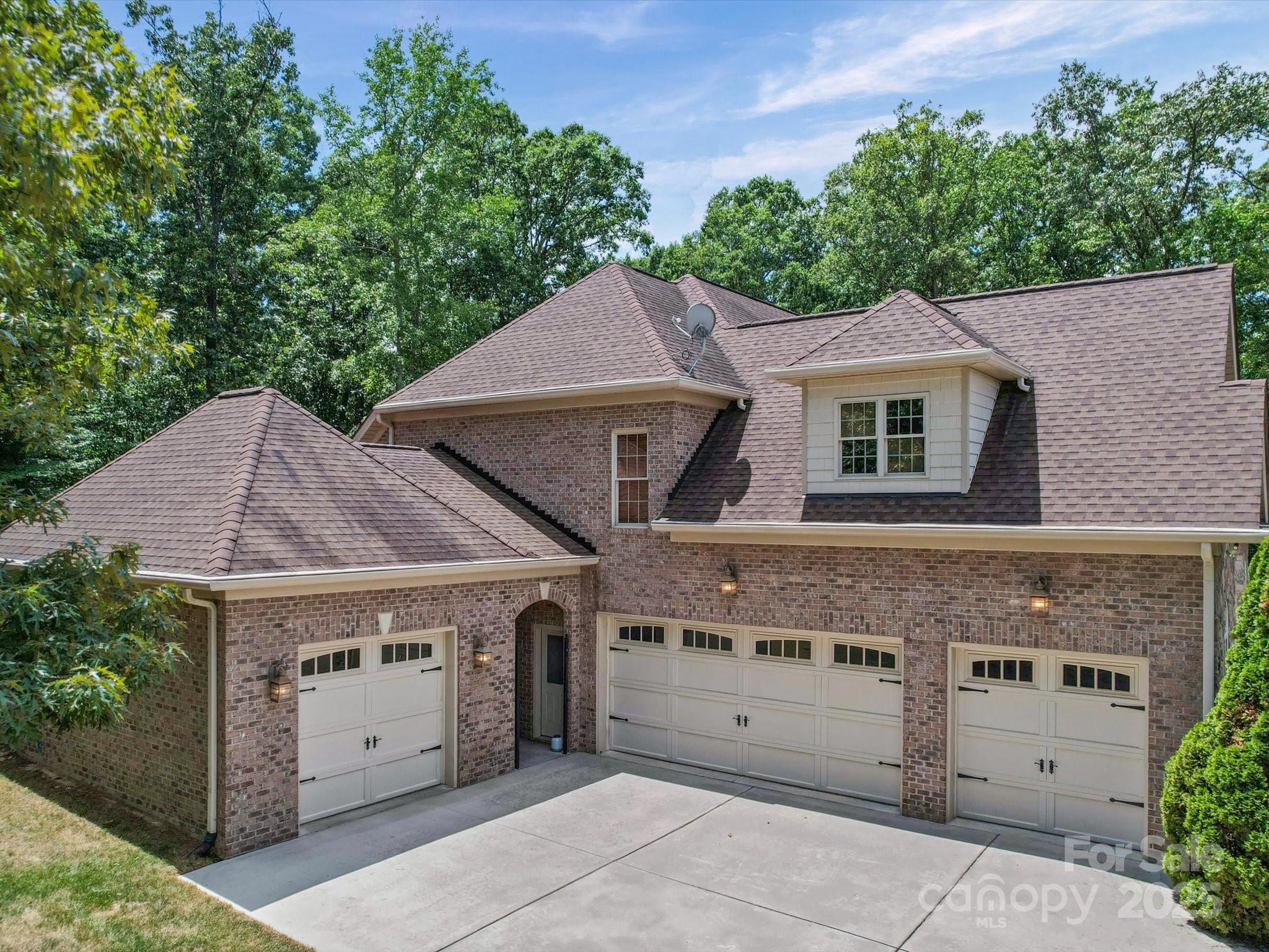 3925 Hounslow Lane