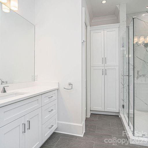 Seven Oaks - Residential