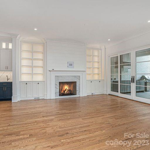 Seven Oaks - Residential