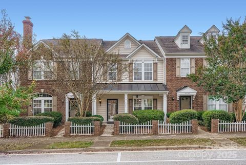 Photo of 6045 Creft Circle, Indian Trail, NC 28079 (MLS # 4306484) Photo of 6045 Creft Circle, Indian Trail, NC 28079 (MLS # 4306484)