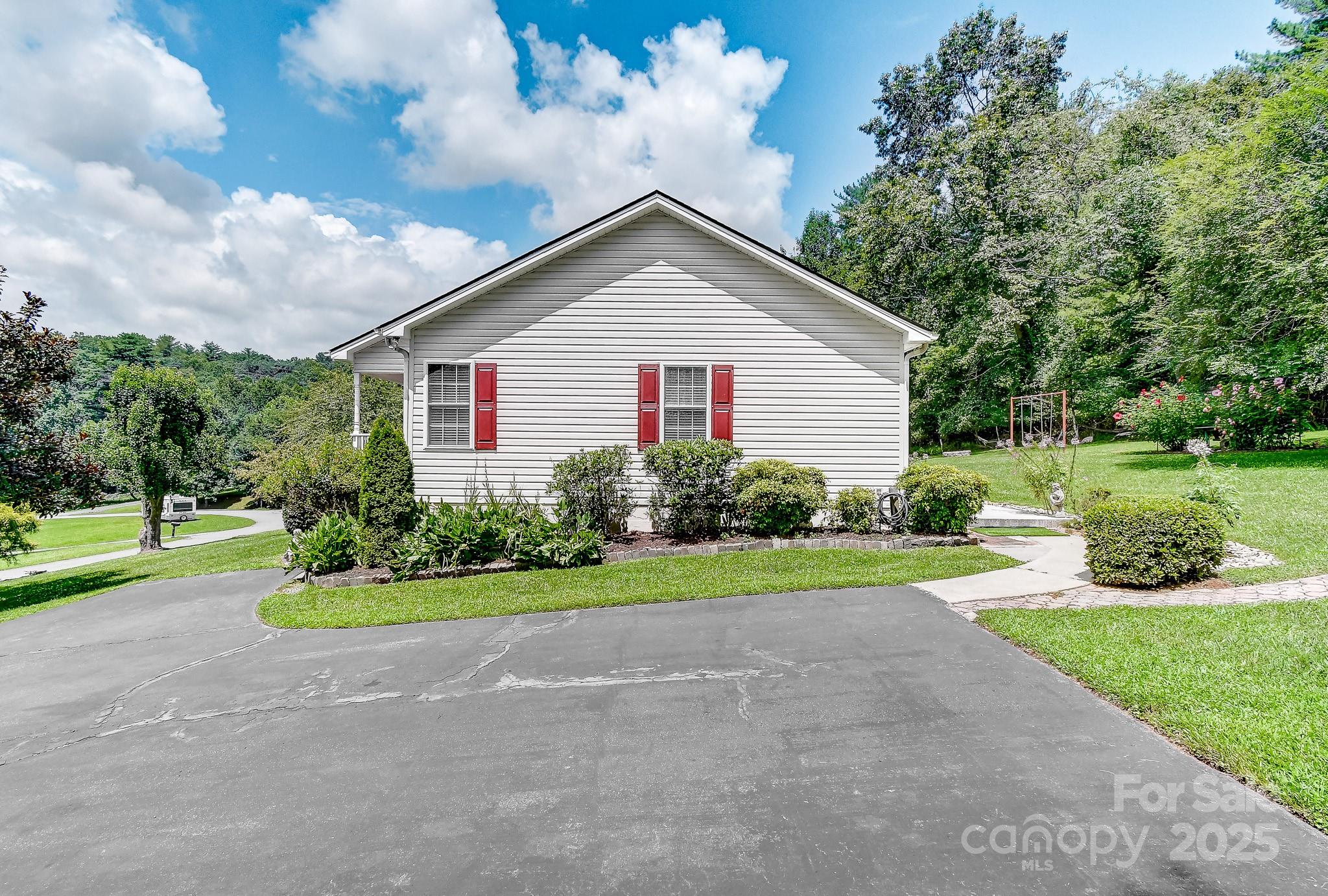 Meadow Woods - Residential