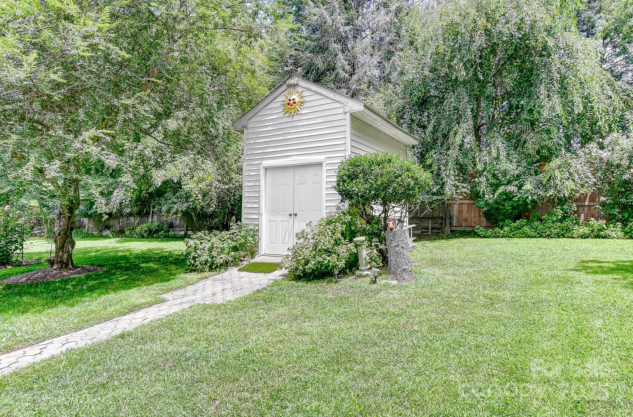 Meadow Woods - Residential