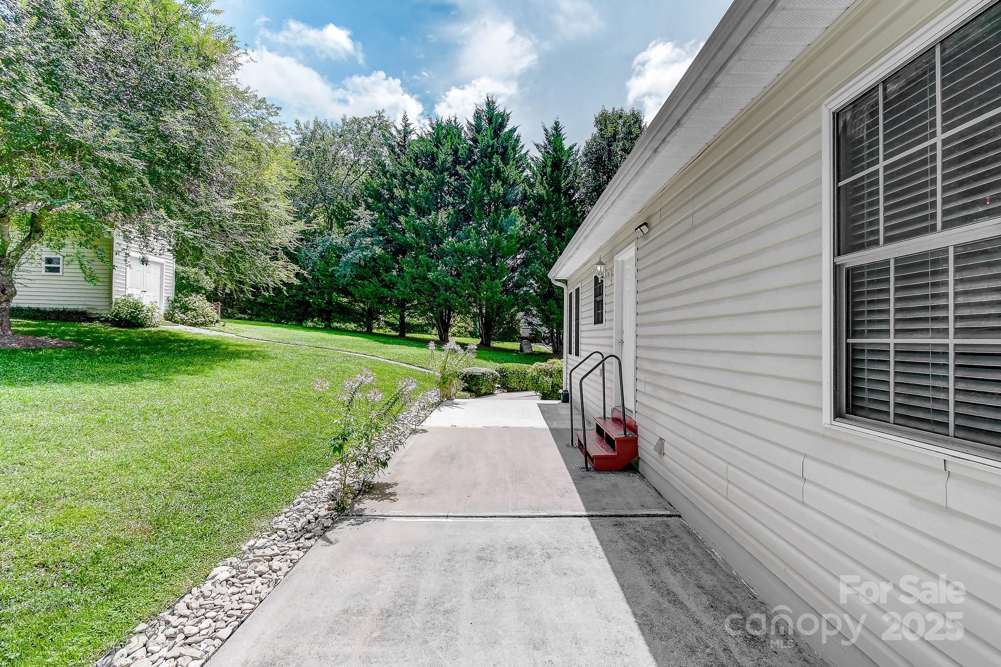 Meadow Woods - Residential