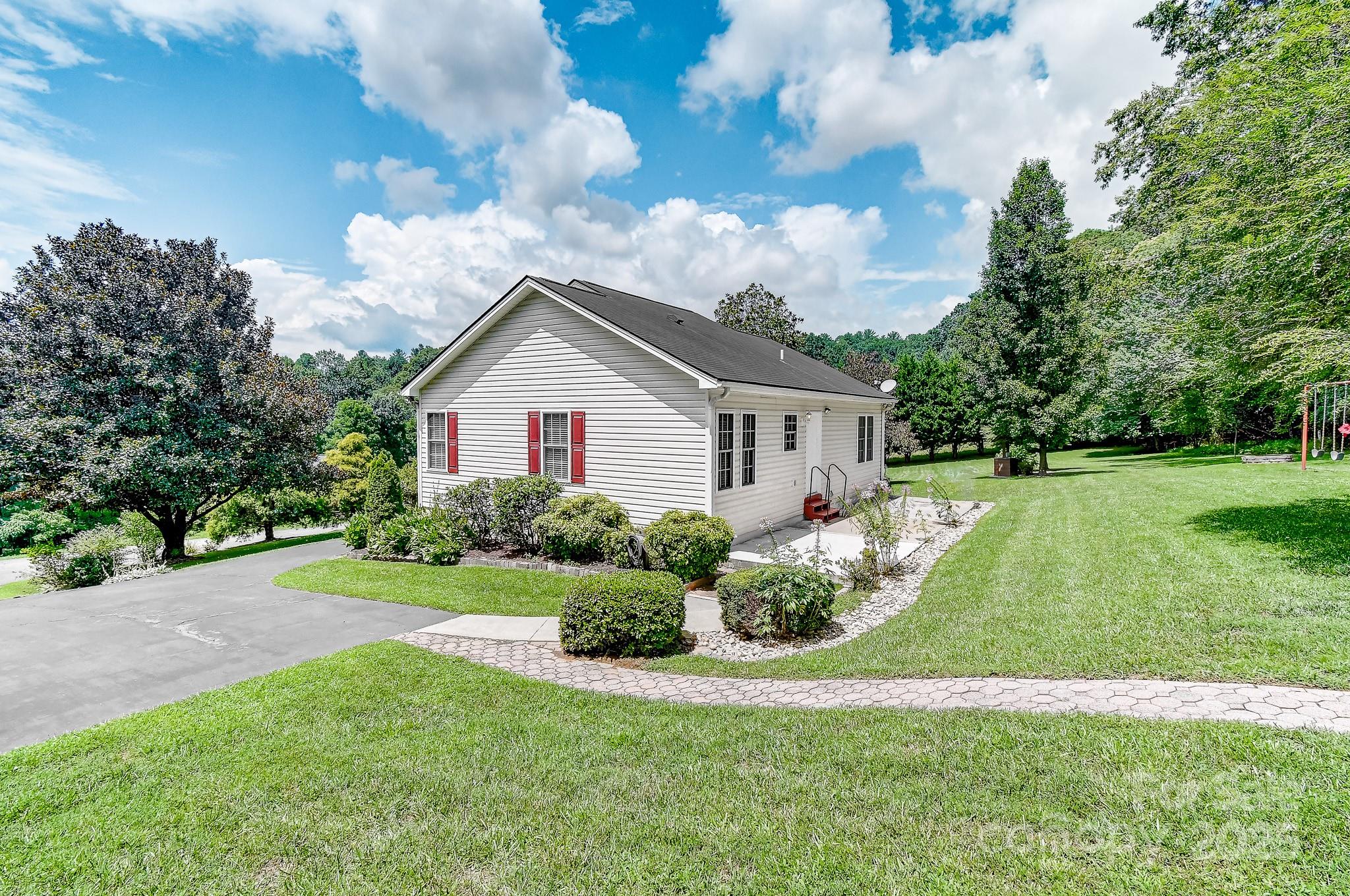 233 Forest Bend Drive