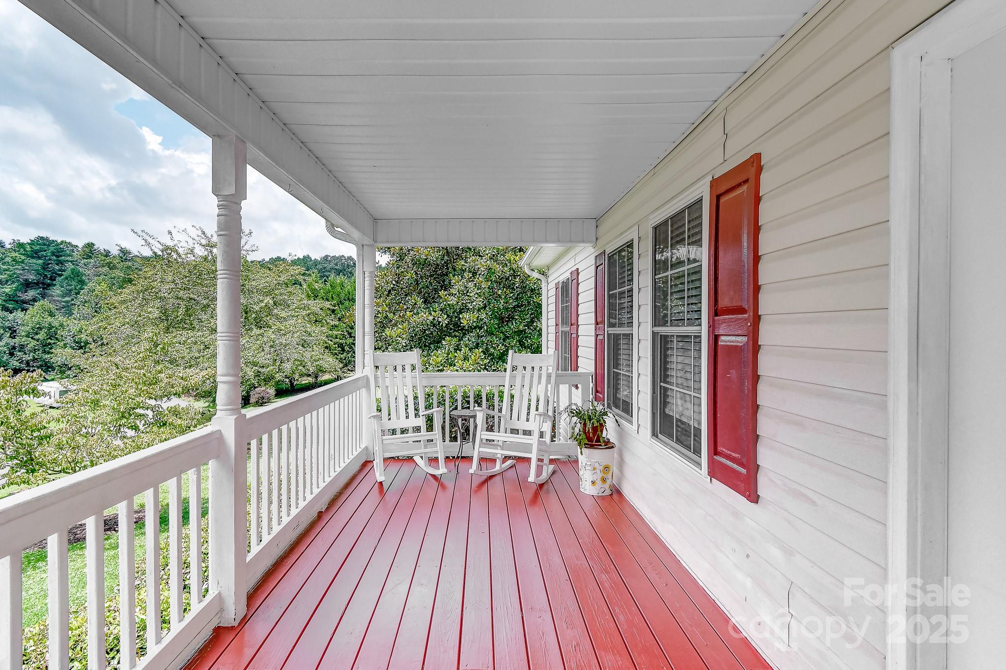 Meadow Woods - Residential