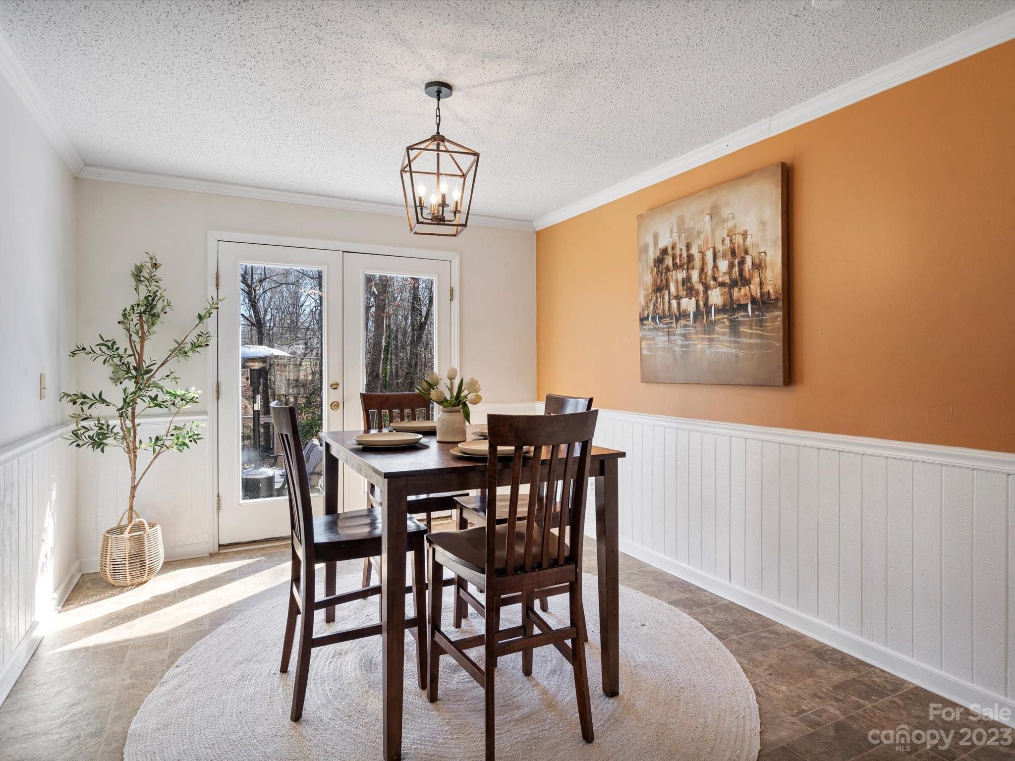 Ole Lamp Place - Residential