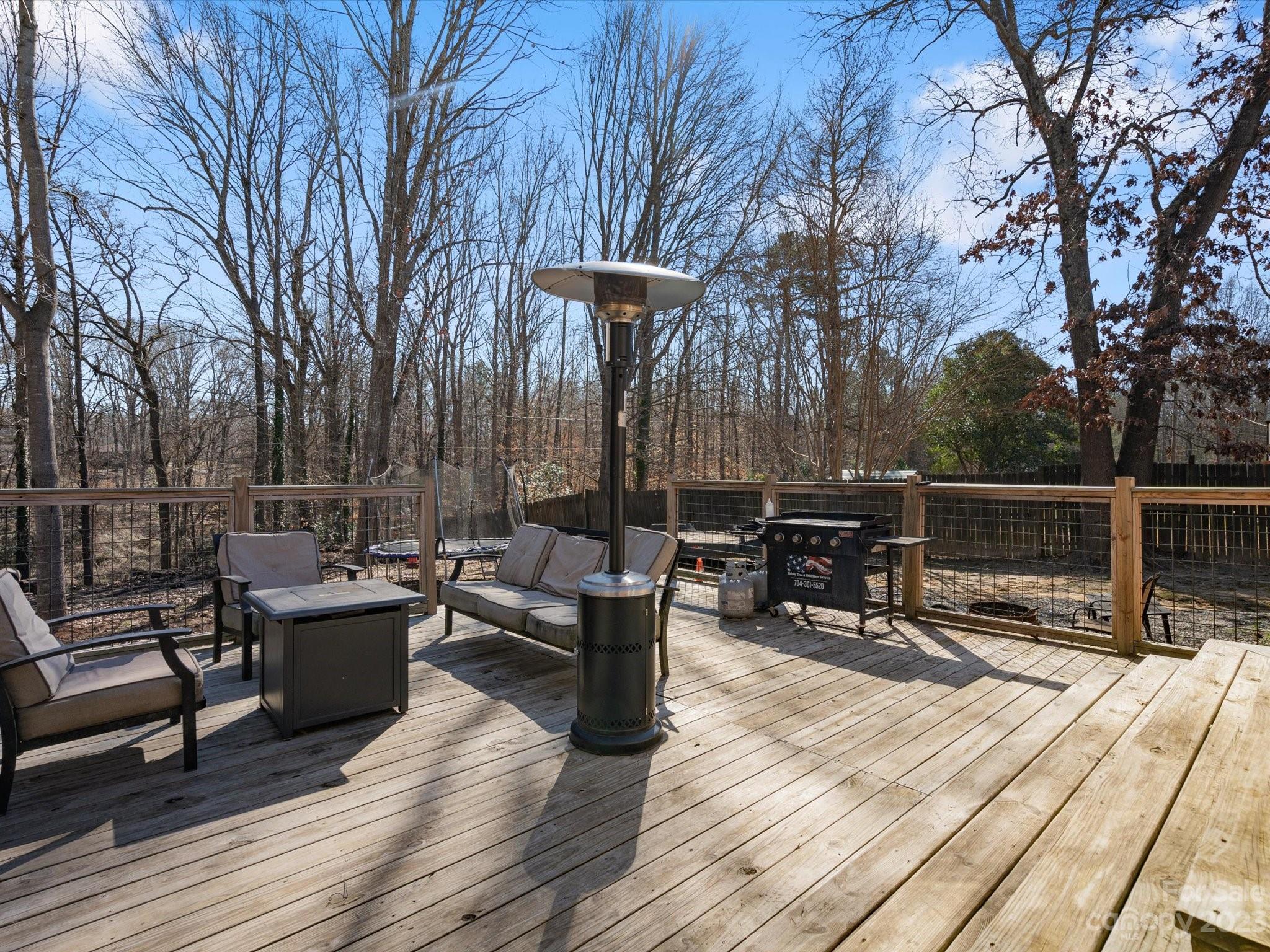 Ole Lamp Place - Residential