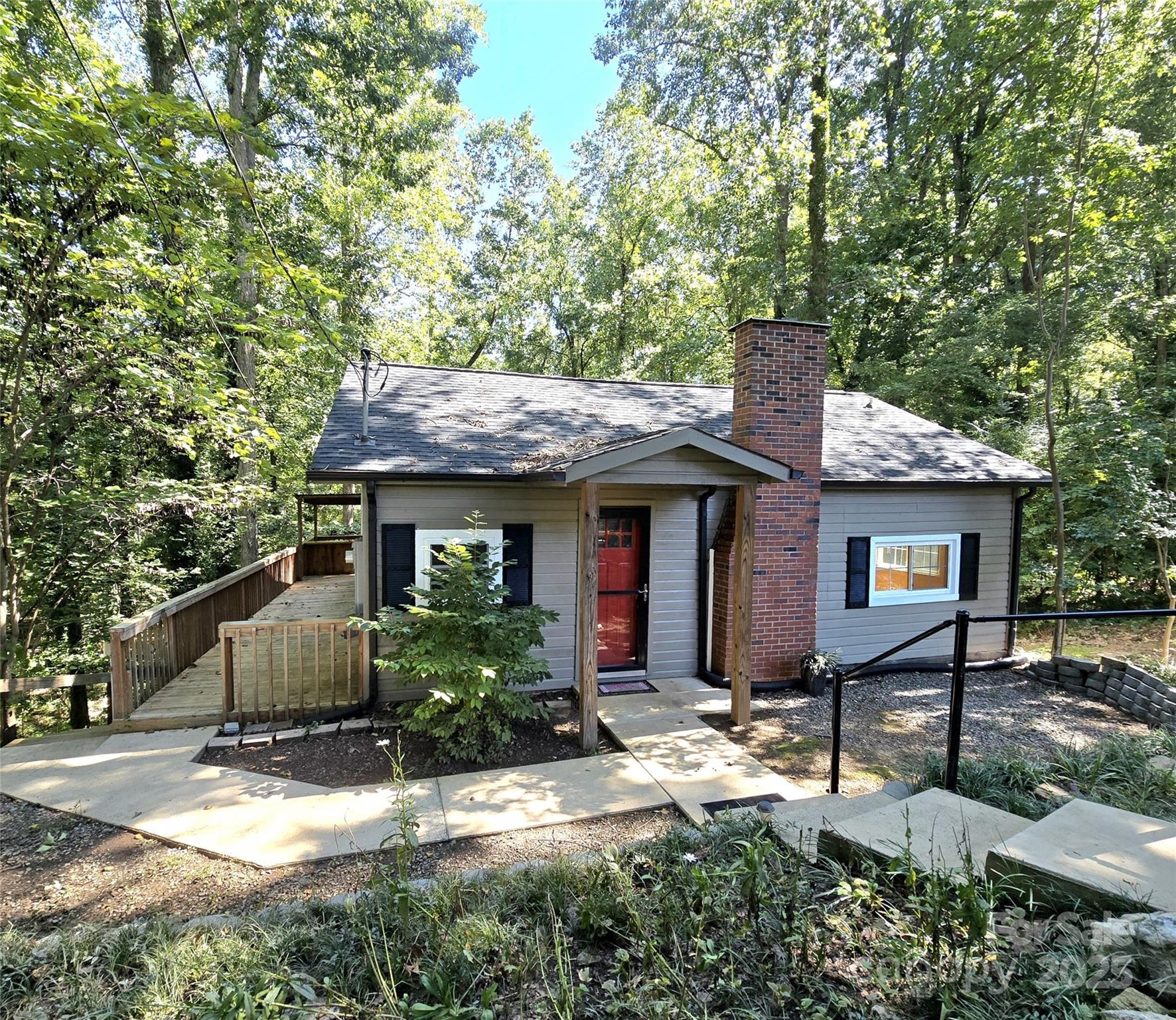 Lake Montonia - Residential