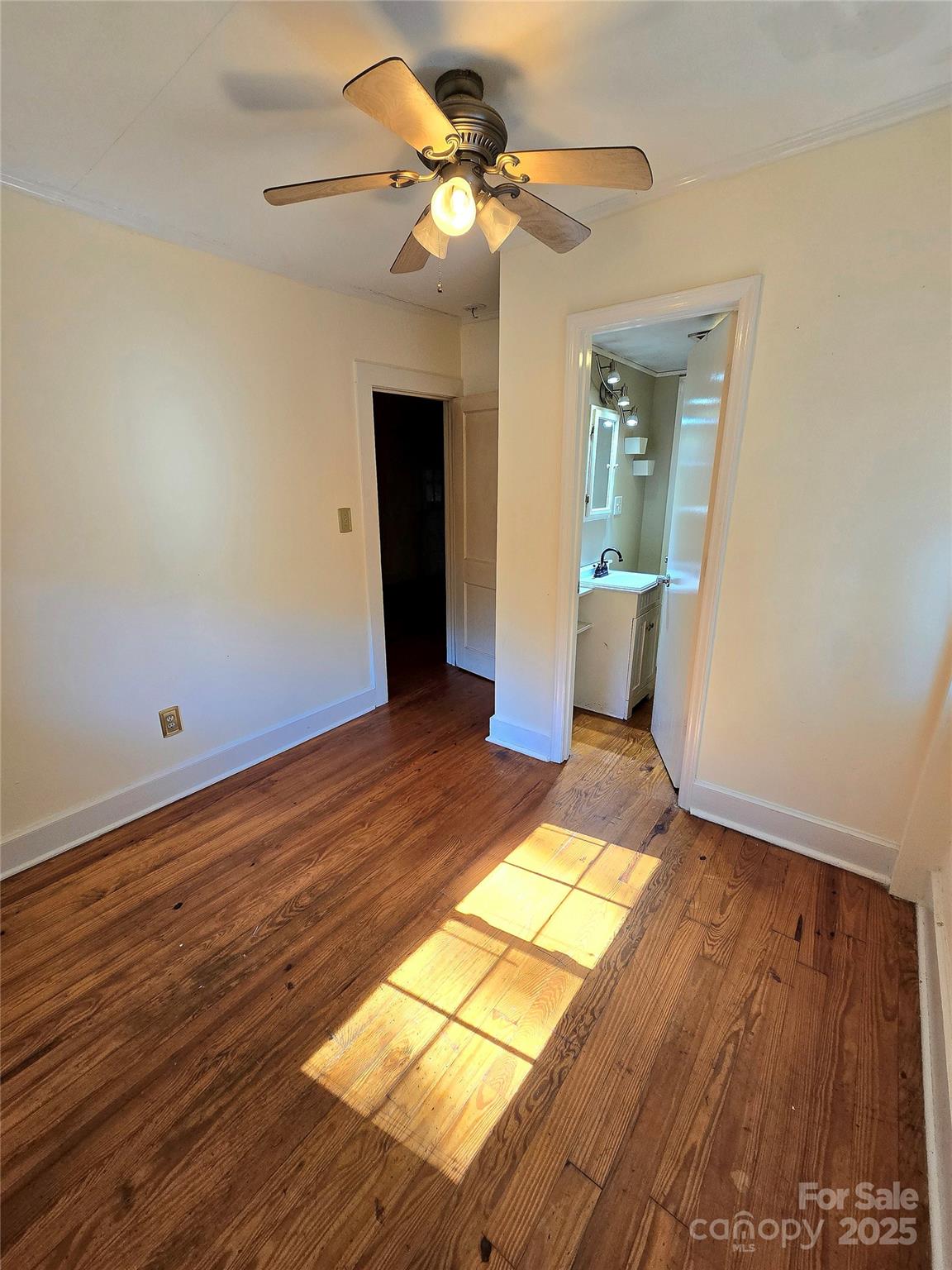 Lake Montonia - Residential