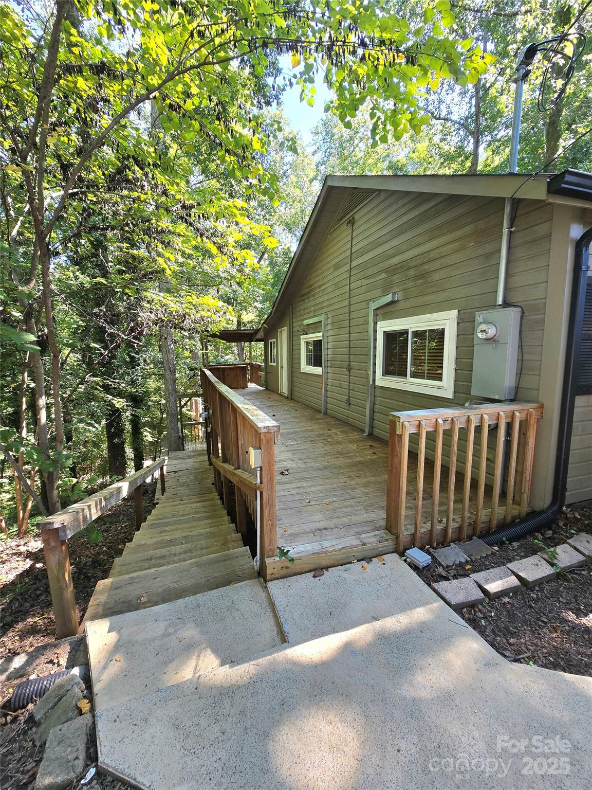 Lake Montonia - Residential