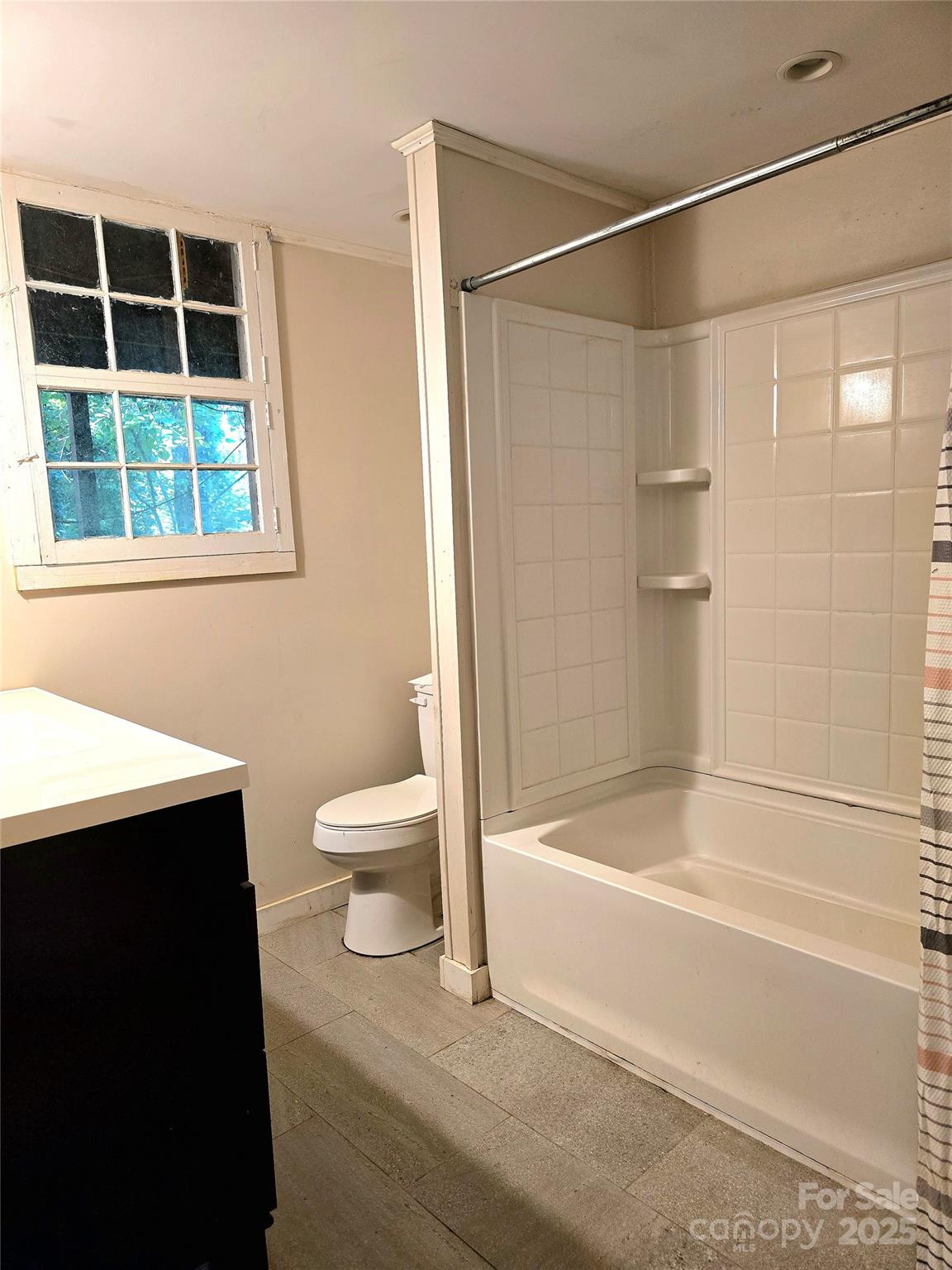 Lake Montonia - Residential