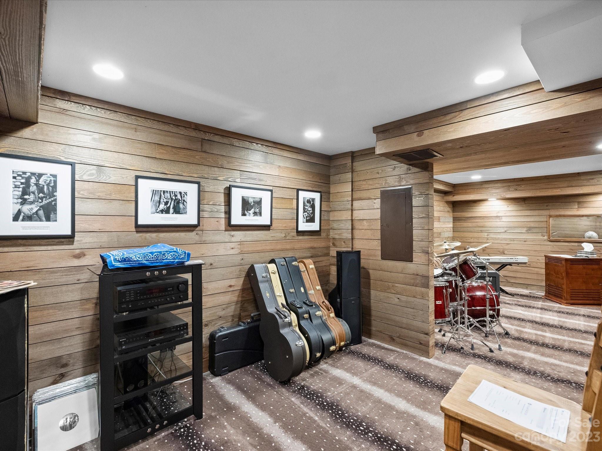 Whitehall - Residential