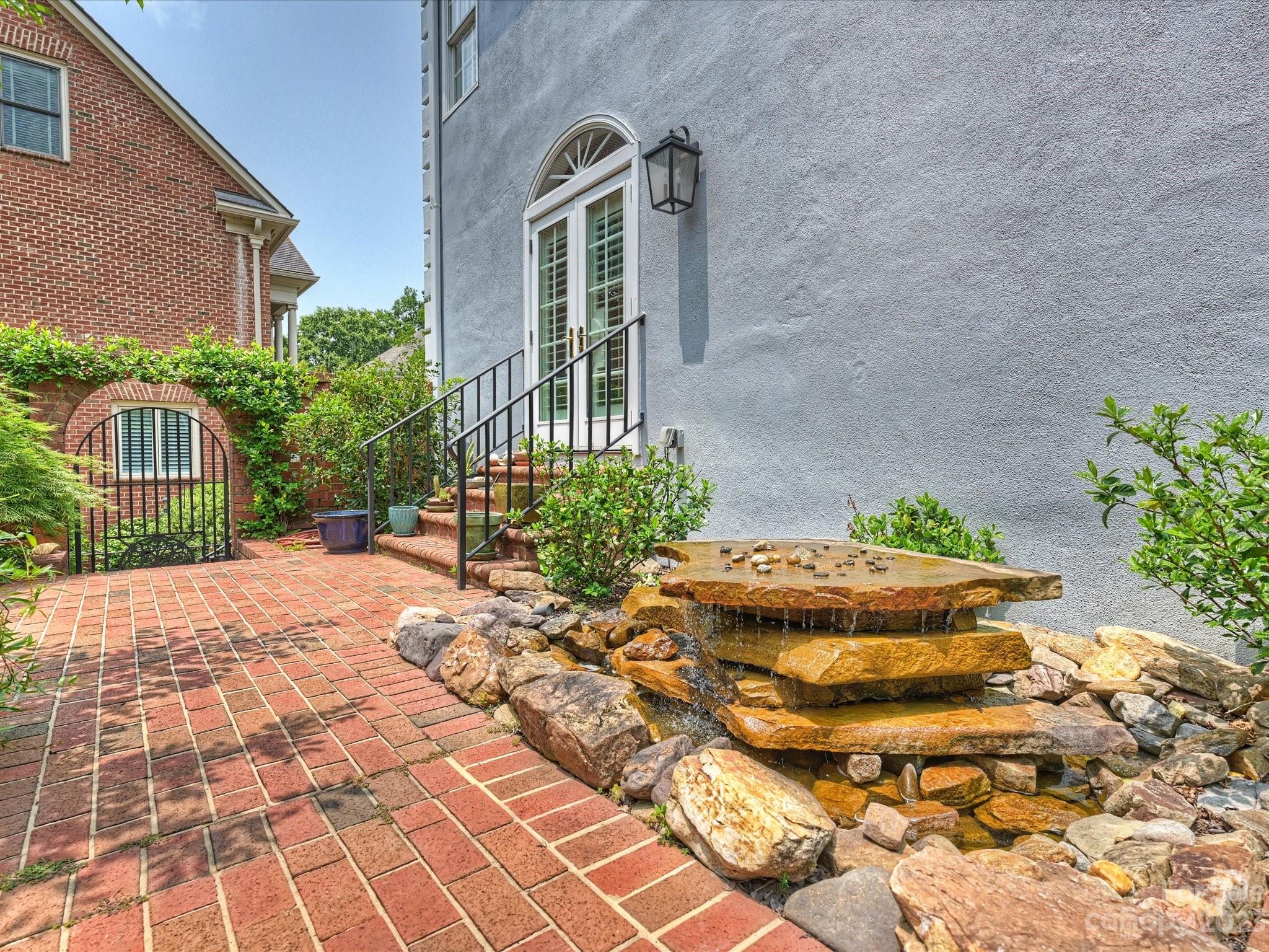 Whitehall - Residential