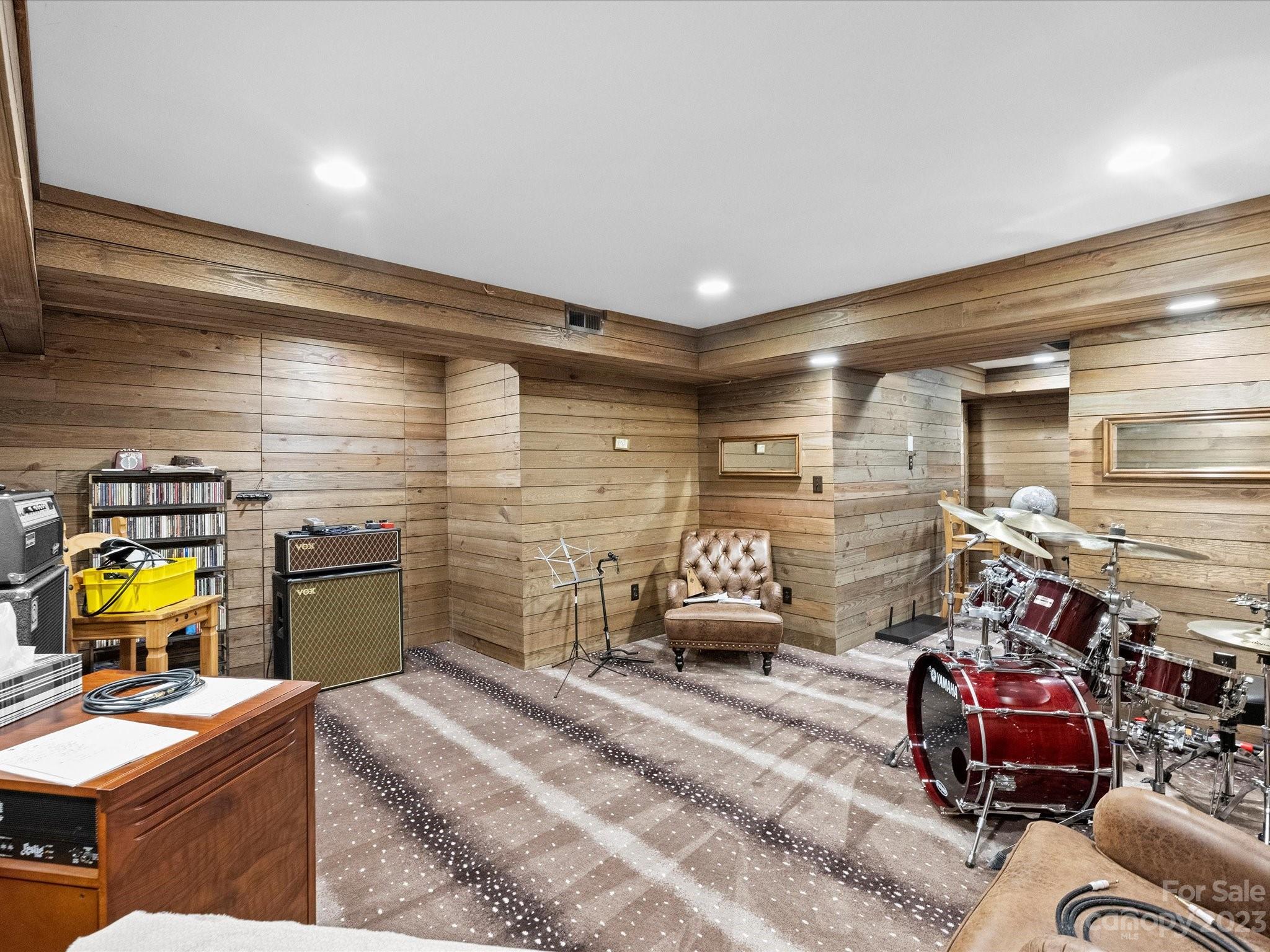 Whitehall - Residential