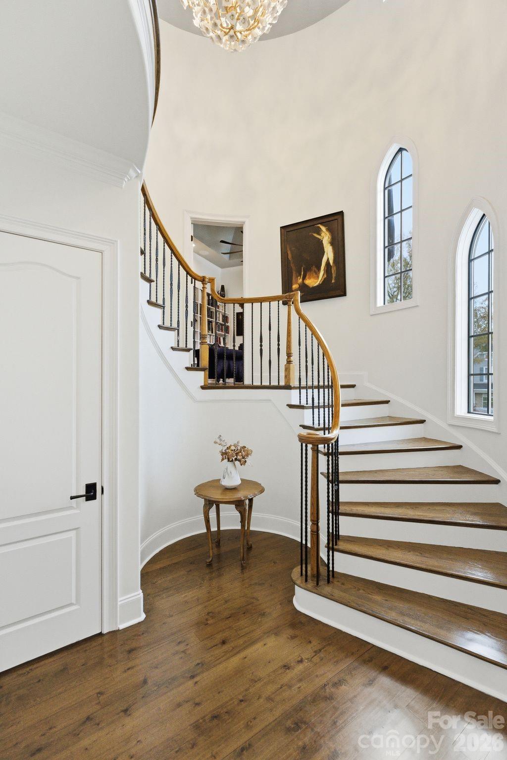 The Peninsula - Residential