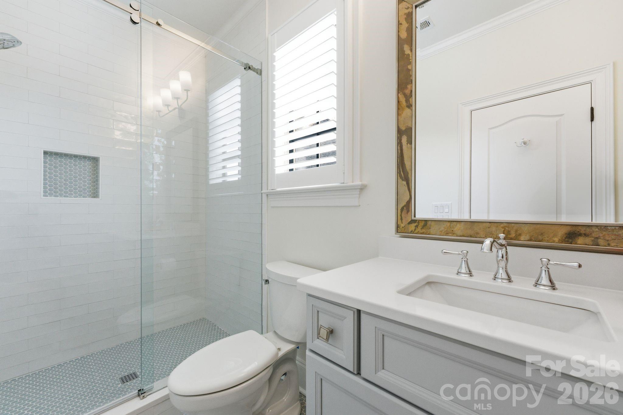 The Peninsula - Residential