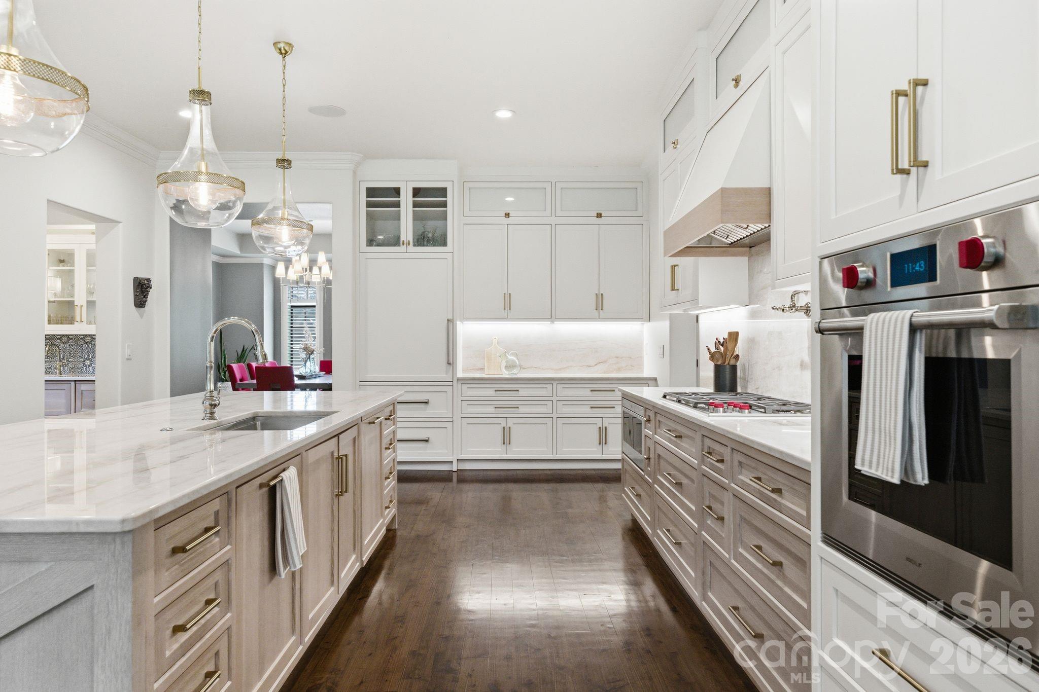 The Peninsula - Residential