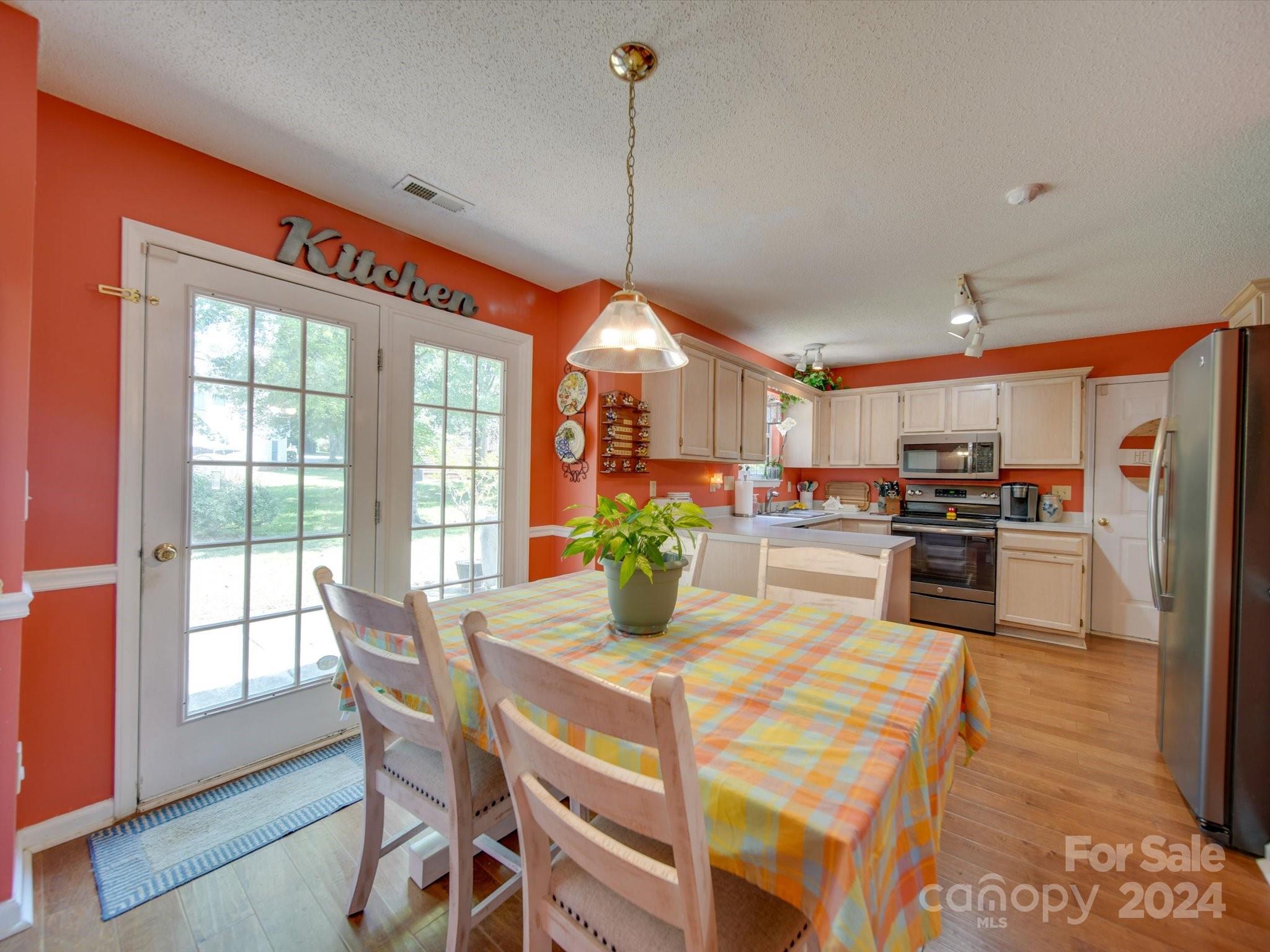 HABERSHAM - Residential