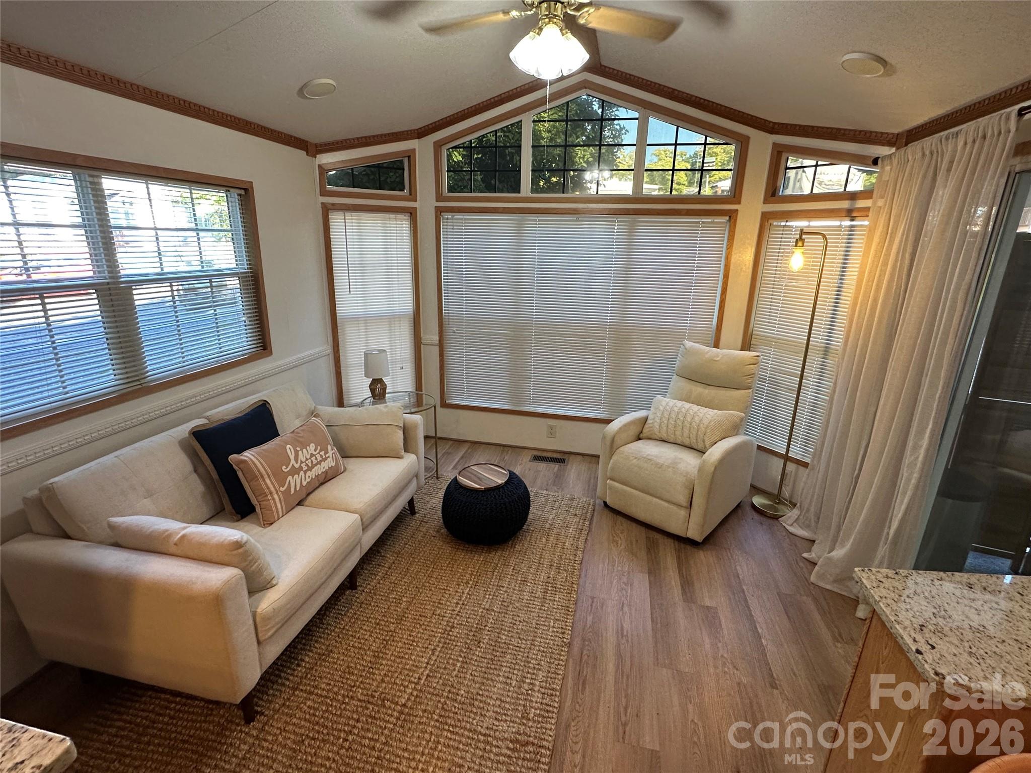 114 Walnut Circle