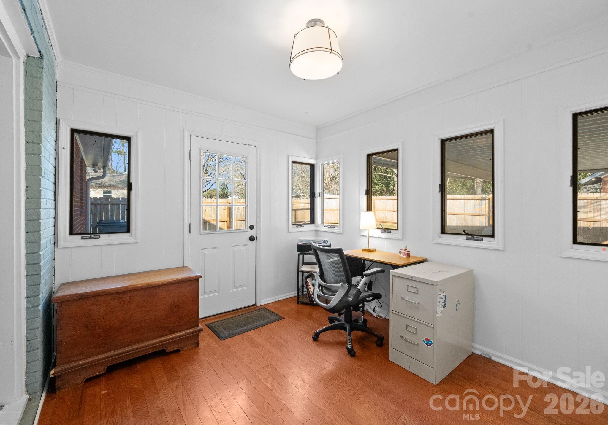 Seneca Park - Residential