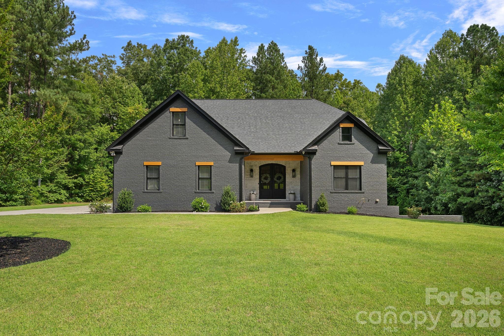 140 Crooked Branch Way