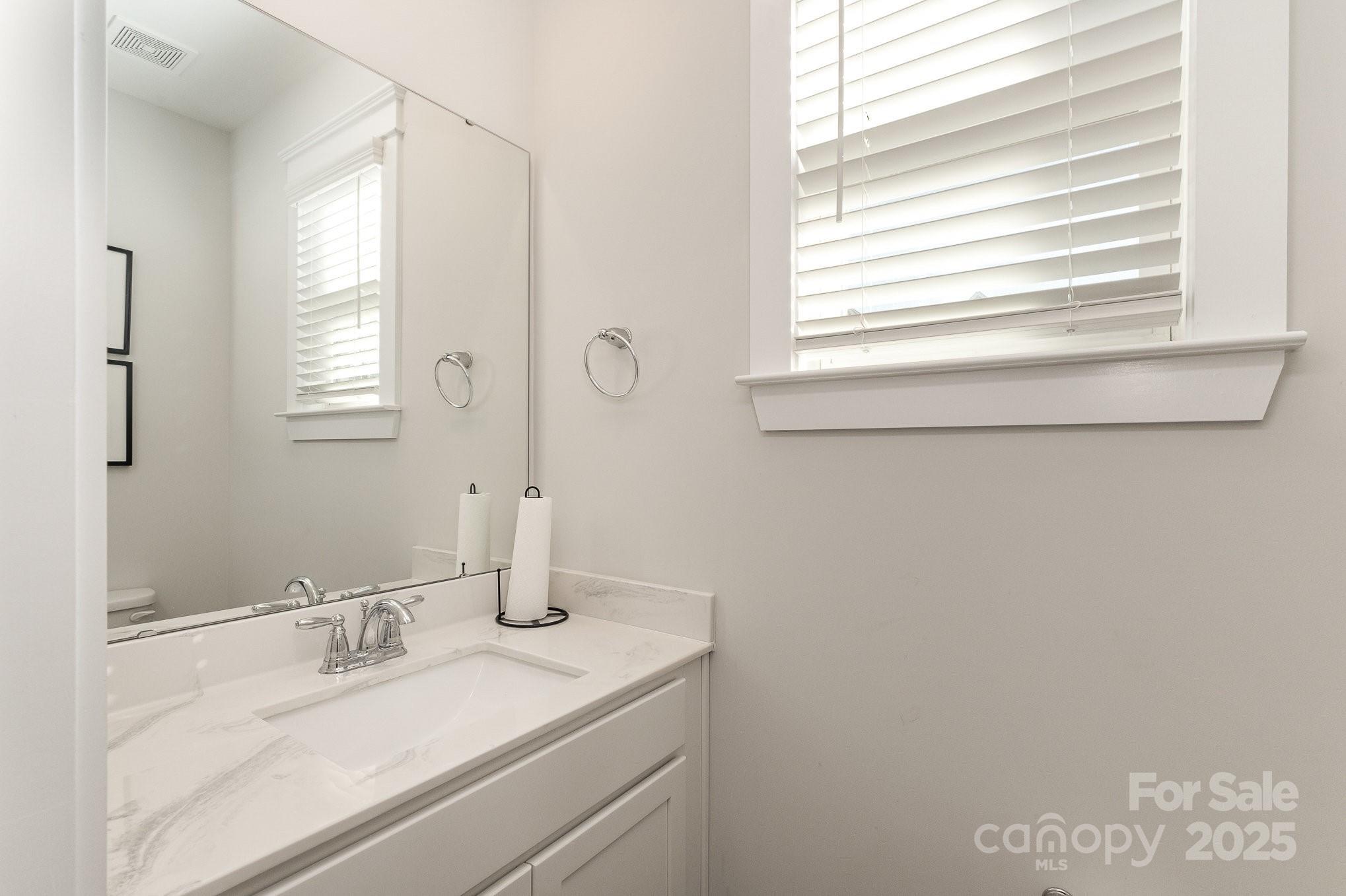 Savannah Townhomes - Residential