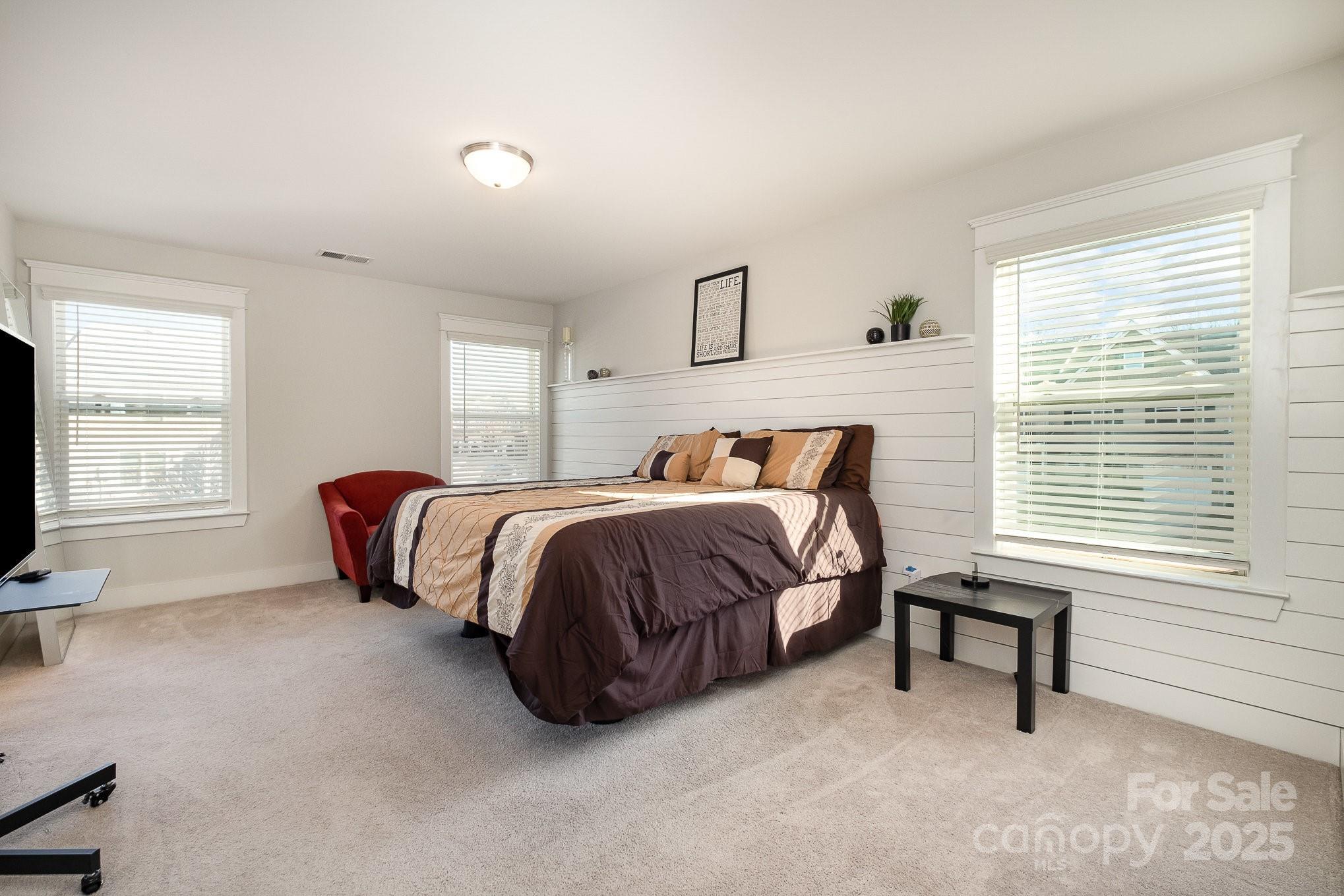 Savannah Townhomes - Residential