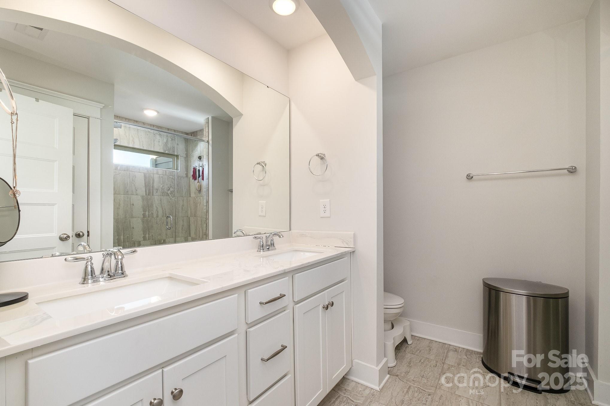 Savannah Townhomes - Residential