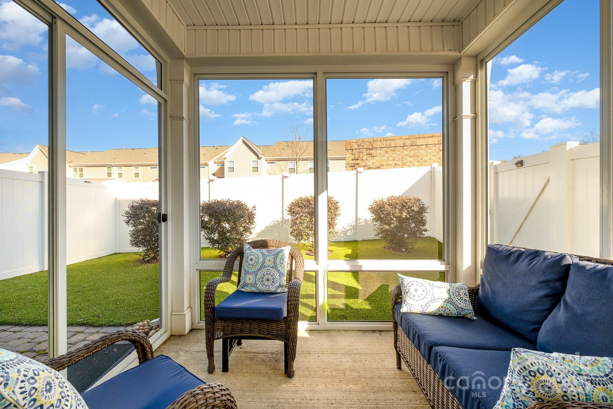 Savannah Townhomes - Residential