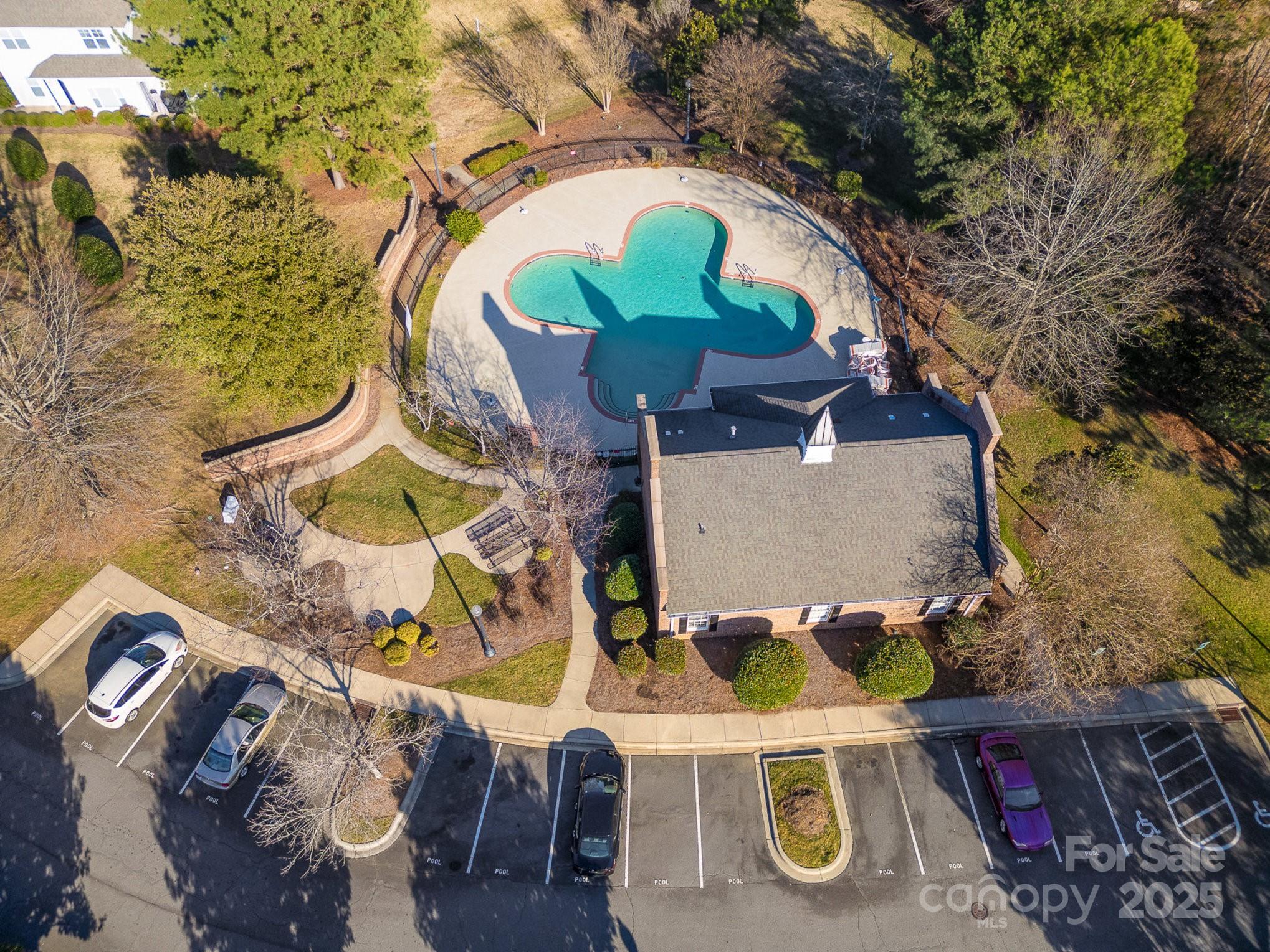 Savannah Townhomes - Residential