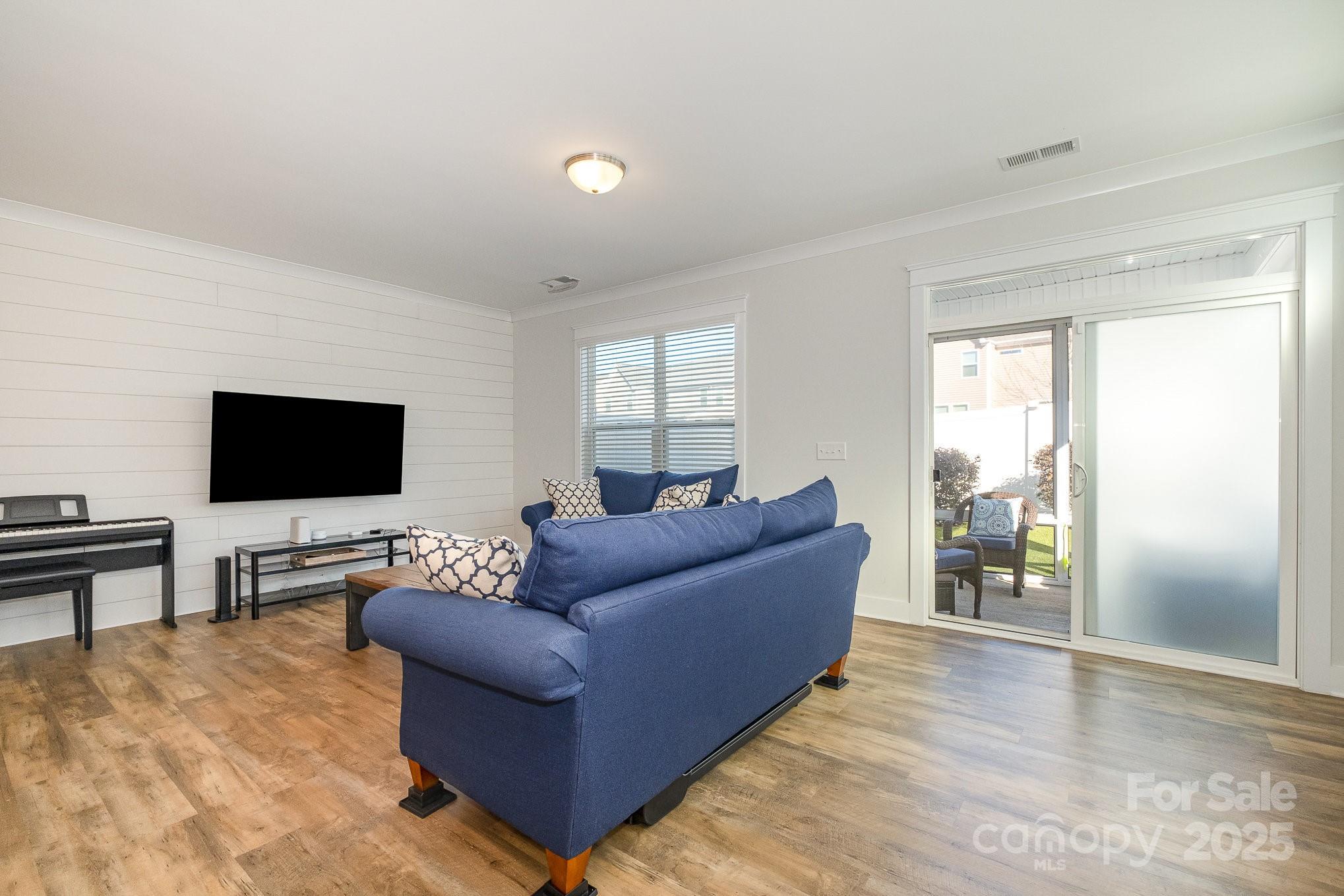 Savannah Townhomes - Residential