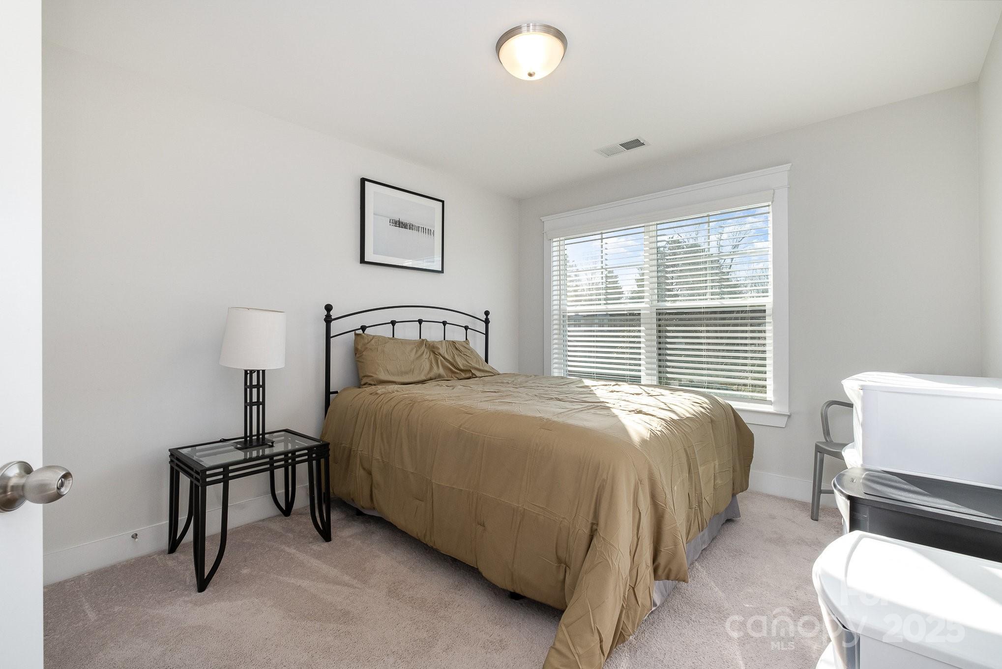 Savannah Townhomes - Residential