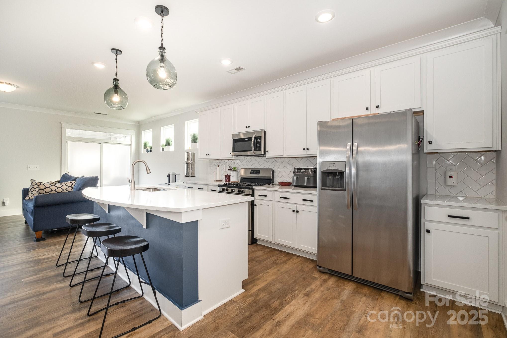 Savannah Townhomes - Residential