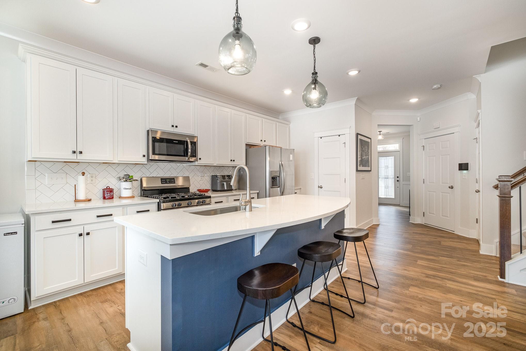 Savannah Townhomes - Residential