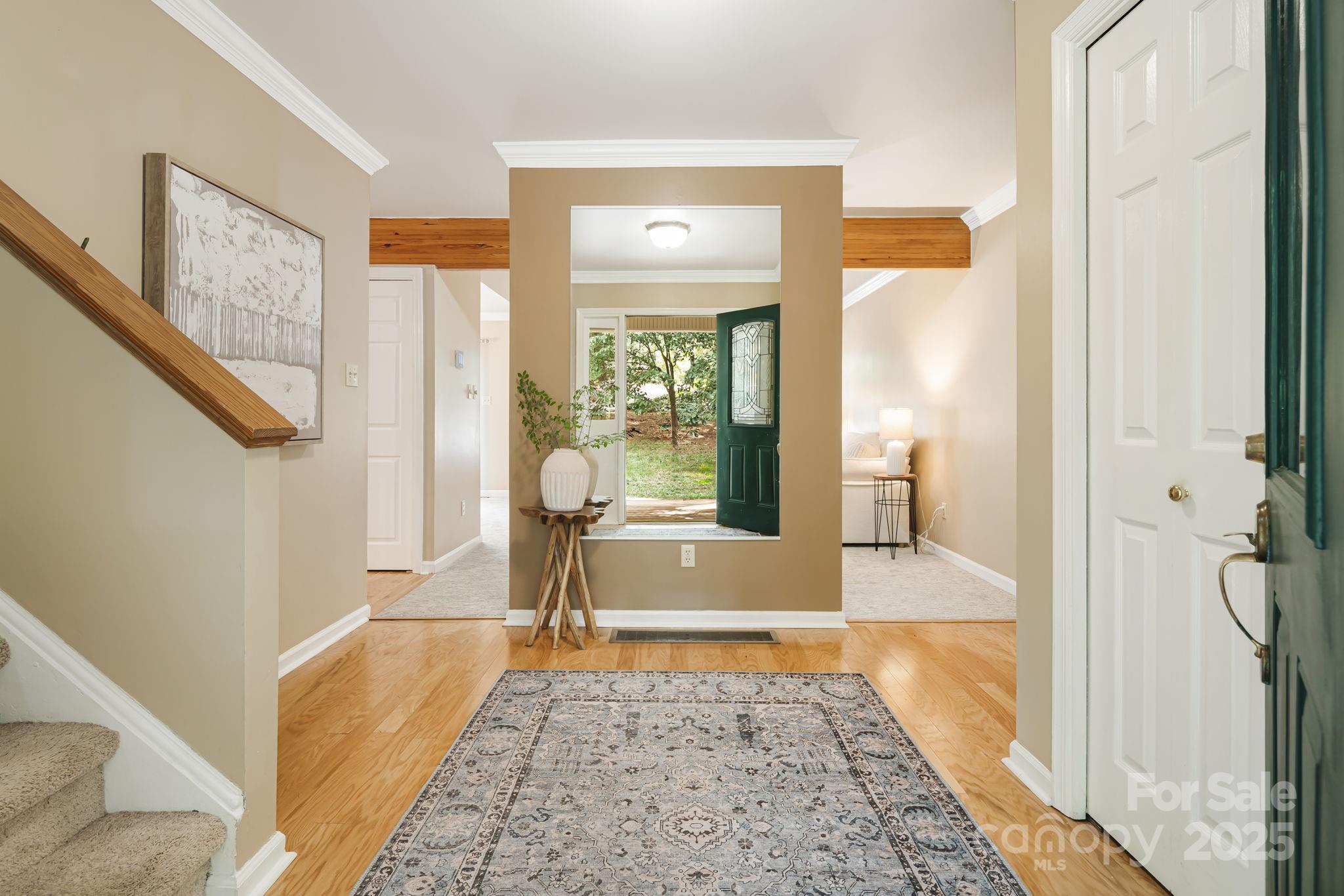 212 Riva Ridge Drive