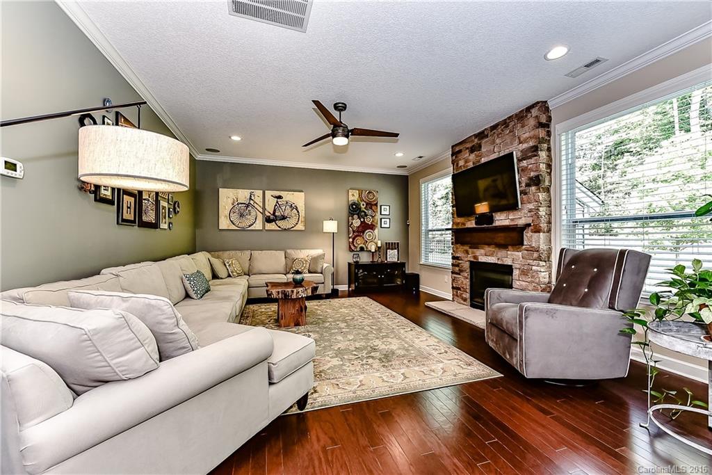 Shelly Woods - Residential