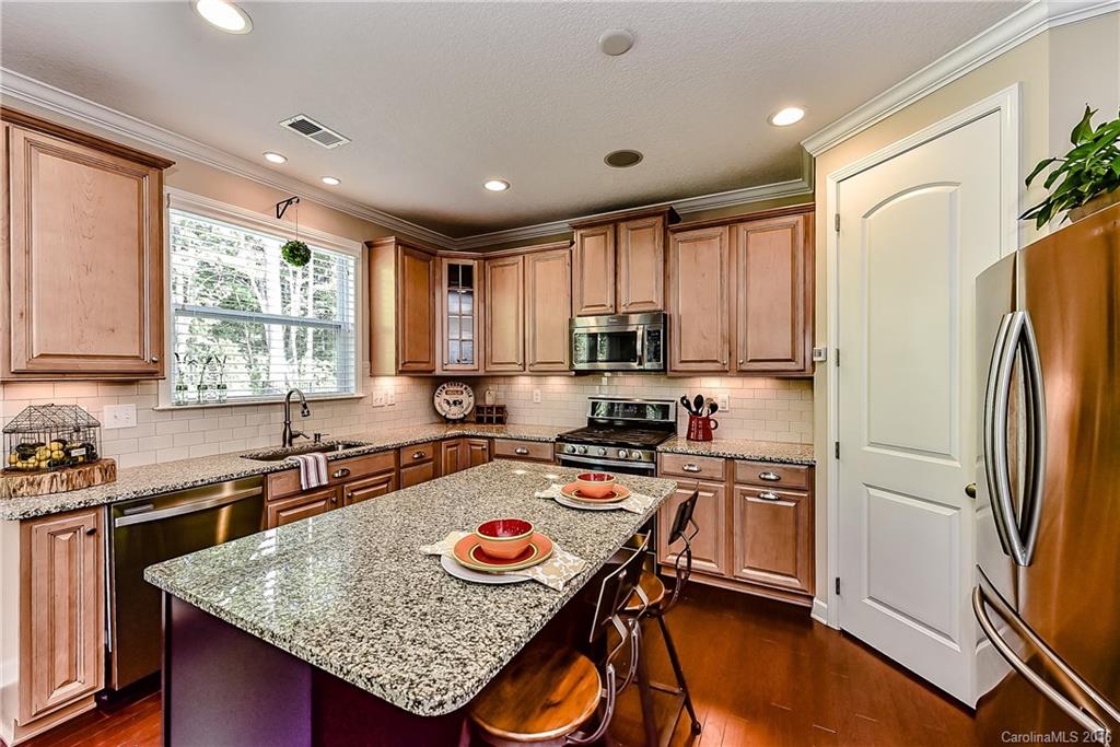 Shelly Woods - Residential