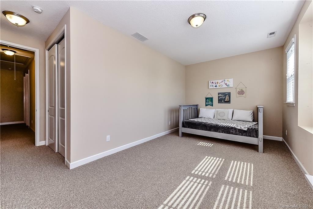 Shelly Woods - Residential