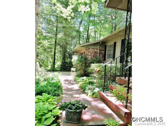 Brookland Manor - Residential