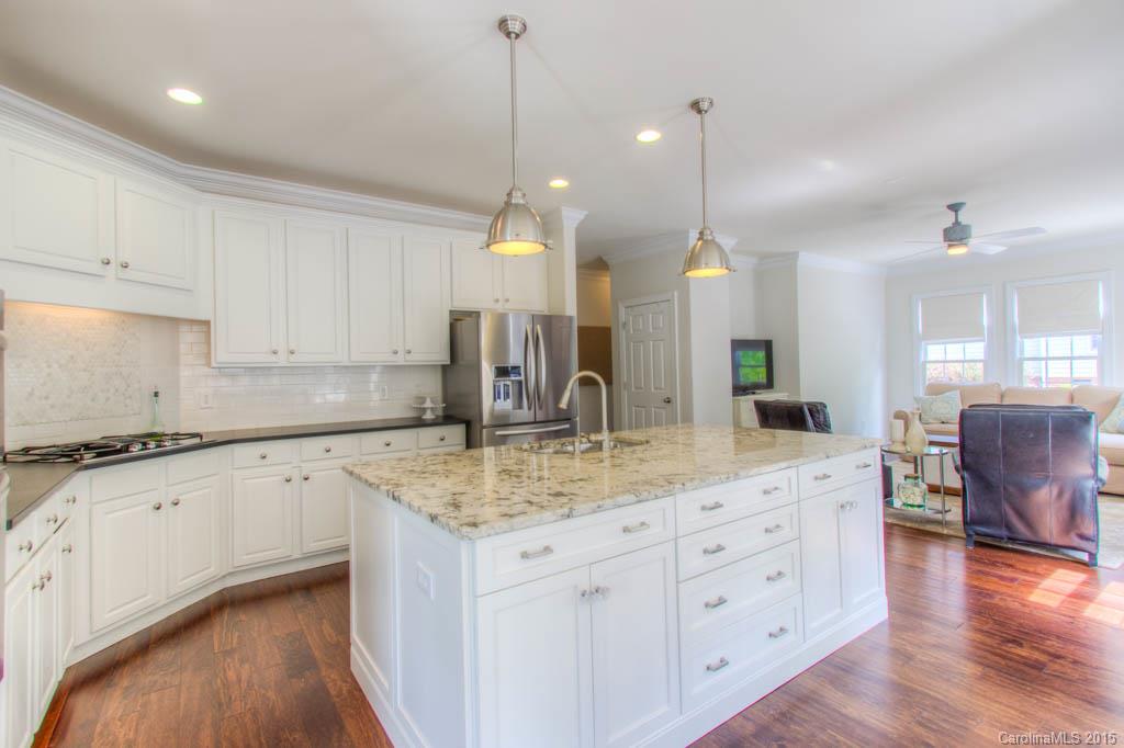 Lake Shore - Residential