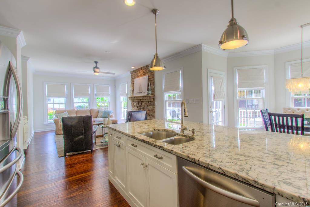 Lake Shore - Residential