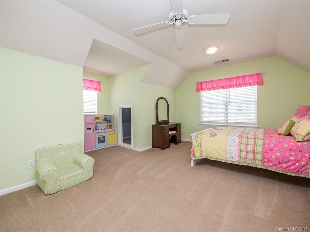 Sheffield Manor - Residential