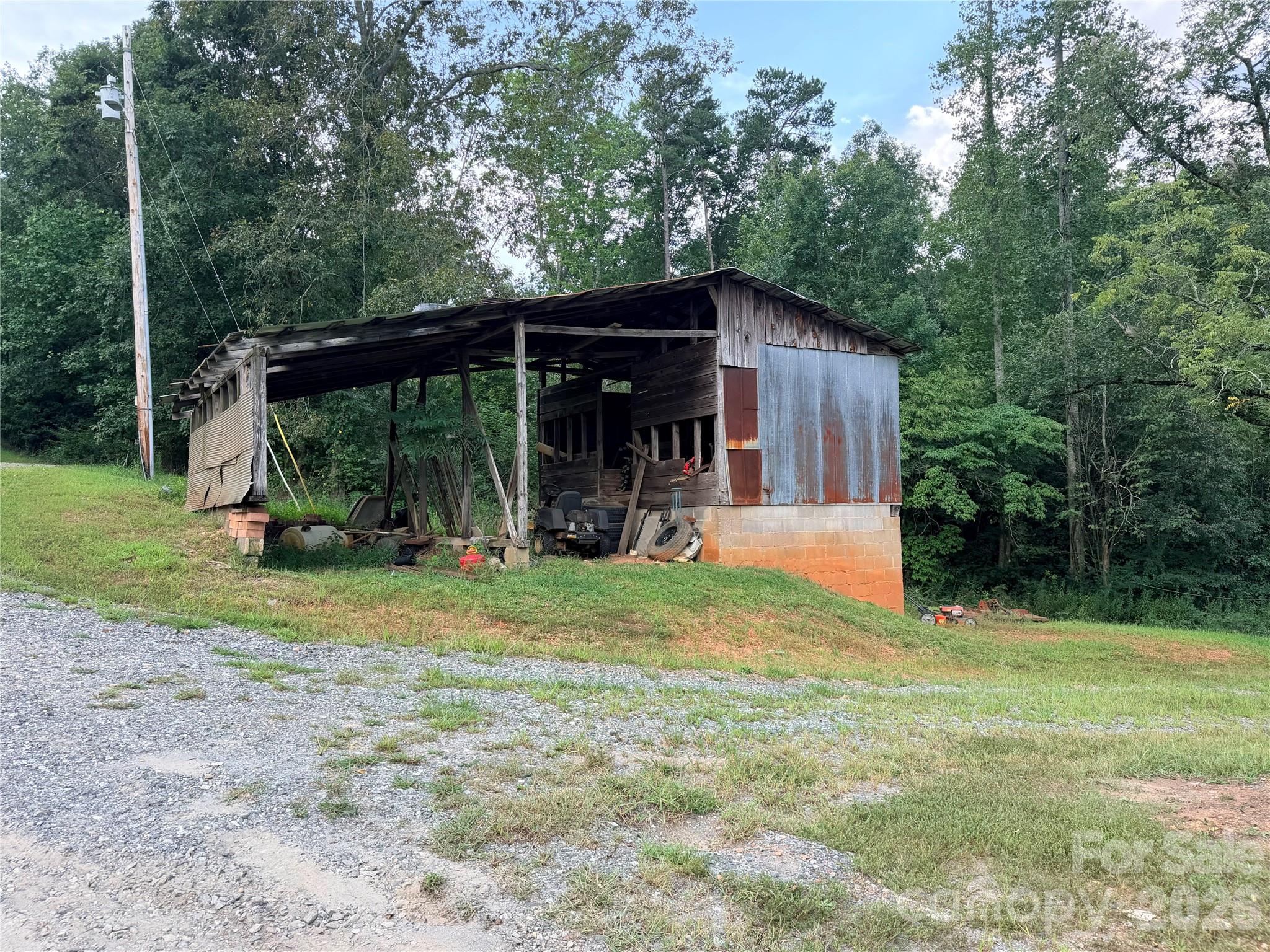 5518 Miller Bridge Road