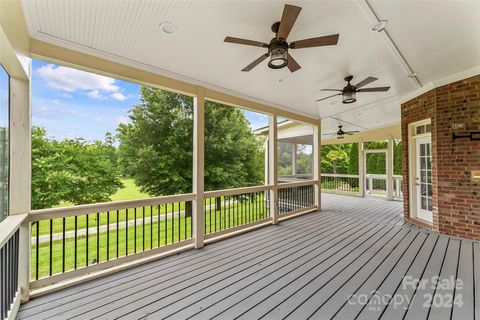 A home in Huntersville