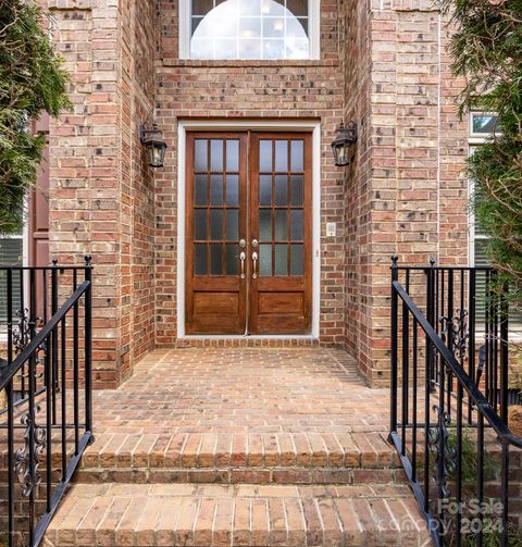 A home in Huntersville