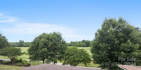 A home in Huntersville