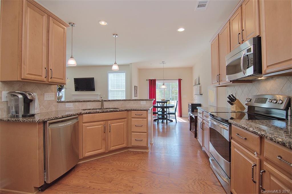 Wellington Chase - Residential