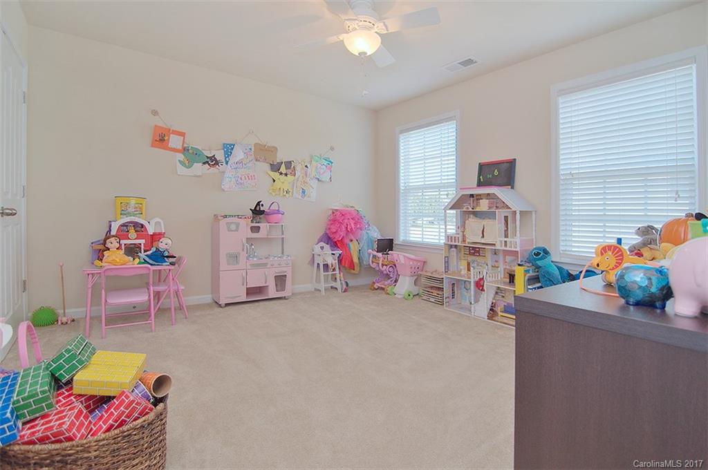 Wellington Chase - Residential