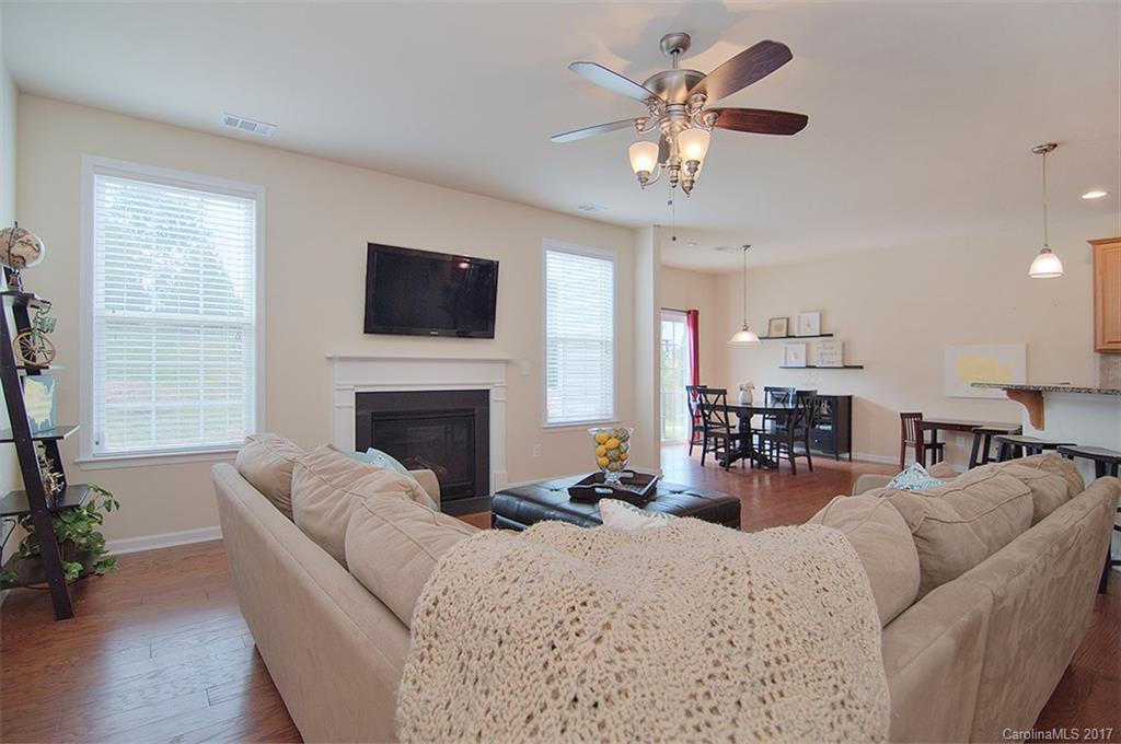 Wellington Chase - Residential