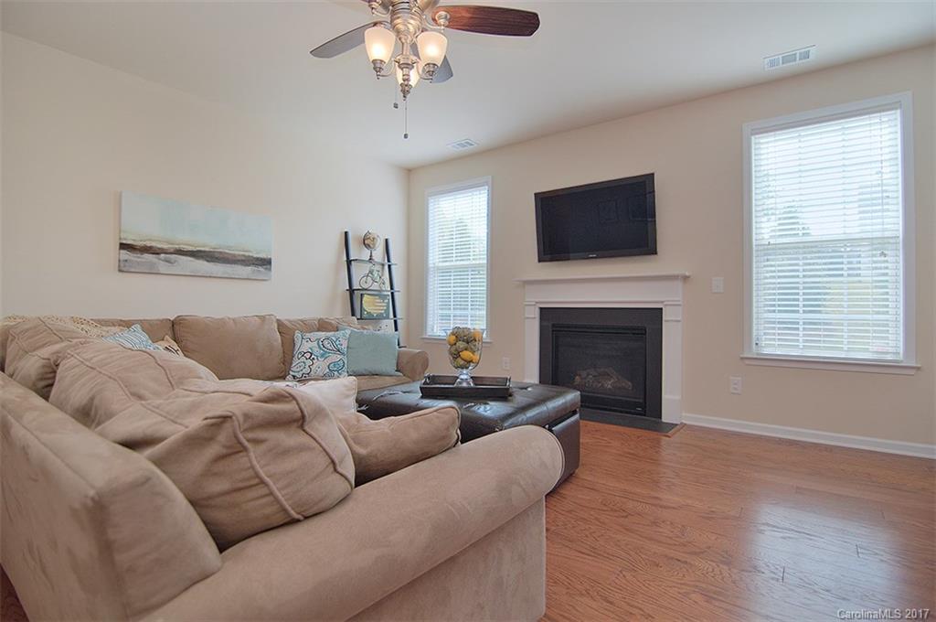 Wellington Chase - Residential